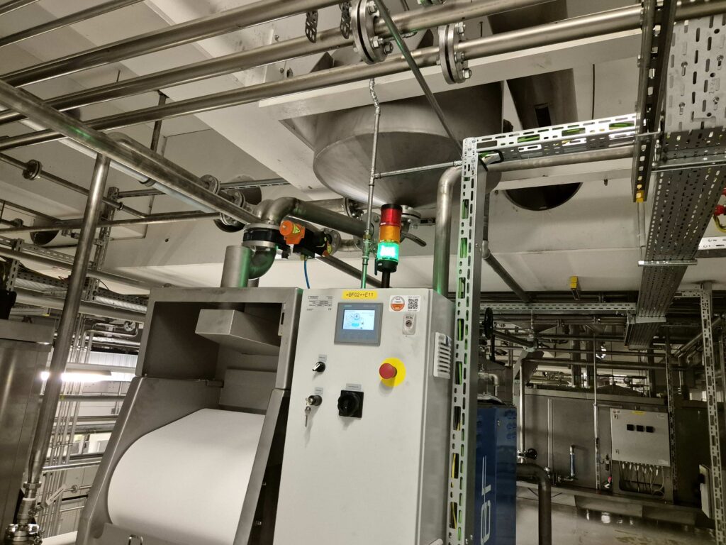 Q-Filter® Surge Tank (custom built)